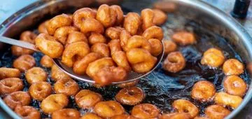 Cenazede Lokma Dağıtılır mı? Biri Ölünce Neden Lokma Dağıtılır?